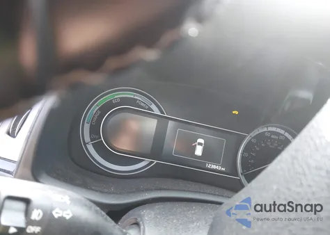 2017 Kia Niro Ex from USA, damaged, VIN KNDCC3LC2H5033365